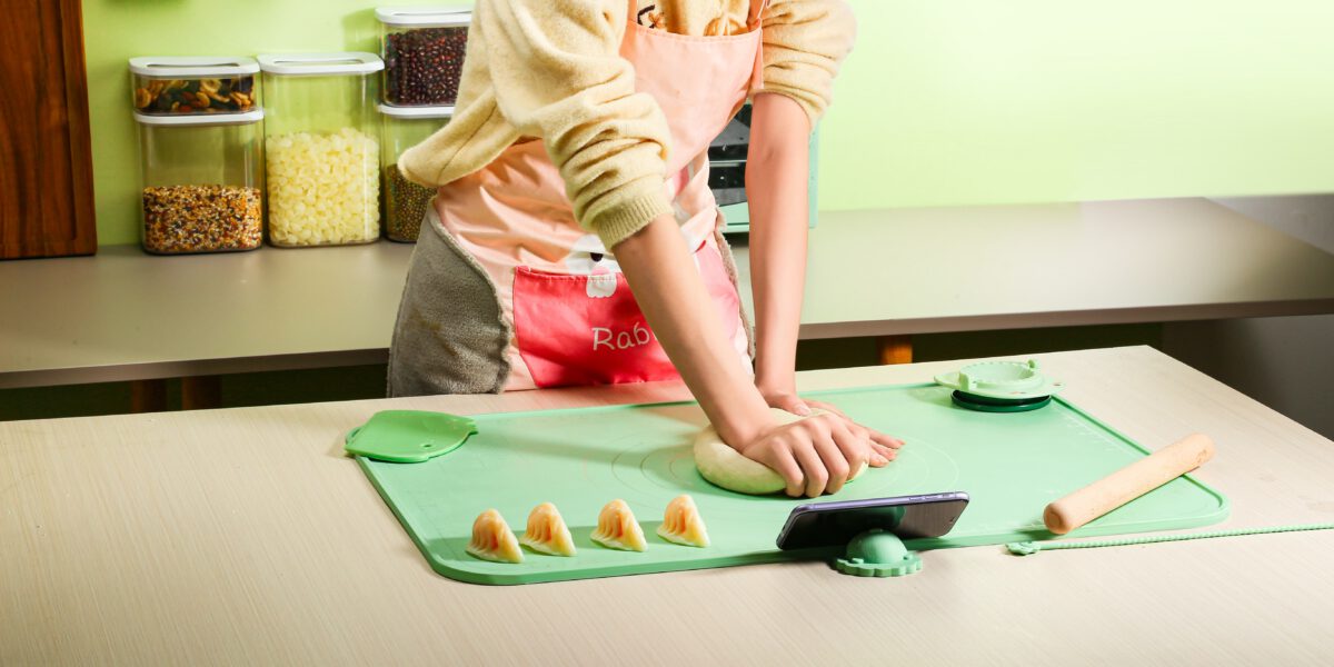Baking at Home? Here’s Why Silicone Baking Tools Are a Game-Changer